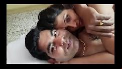 चाची की चुदाई झोपड़ी में